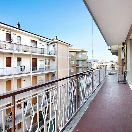 Casa Rose Di Mare Apartamento Albenga Exterior foto